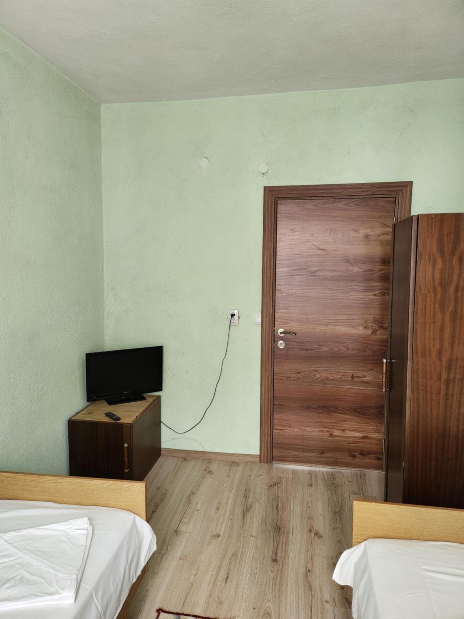 סנדנסקי Apartment Lachevi מראה חיצוני תמונה